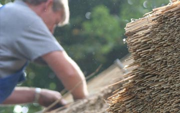 professional Breedon On The Hill thatchers